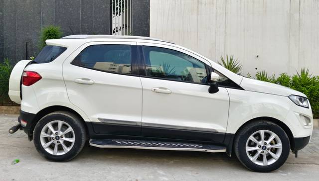 https://images10.gaadi.com/usedcar_image/AP3A.240905.015.A2/original/e5a33fdb-183b-41b8-a97e-38b78fb817ba.jpg?imwidth=6401