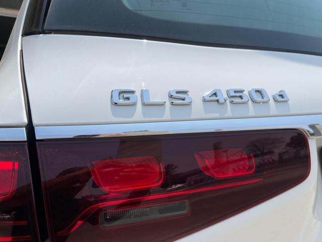 Mercedes-Benz GLS 450d 4matic Second-hand 2024 Mercedes-Benz GLS 450d 4matic for sale in Bangalore-16