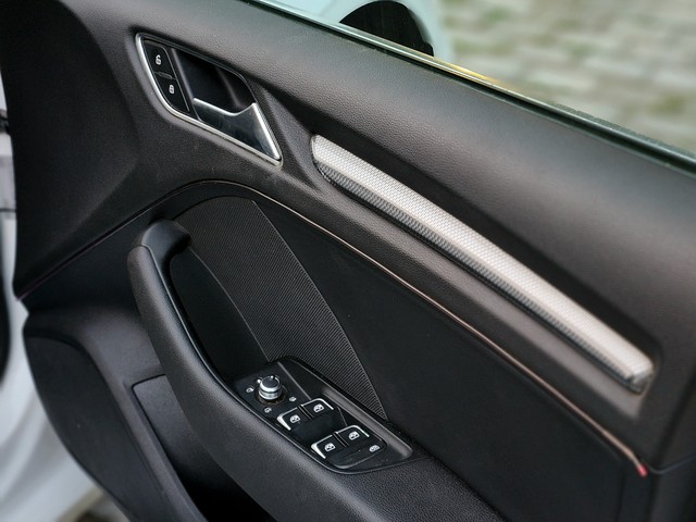 Second-hand 2019 Audi A3 35 TDI Premium Plus for sale in New Delhi-20