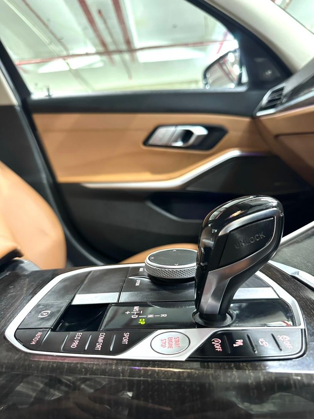 Second-hand 2021 BMW 3 Series 330i M Sport for sale in Mumbai-19