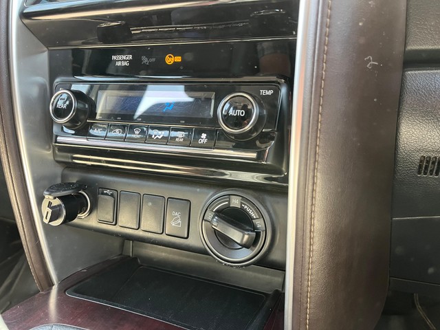 Second-hand 2018 Toyota Fortuner 2.8 4WD MT BSIV for sale in Bangalore-12