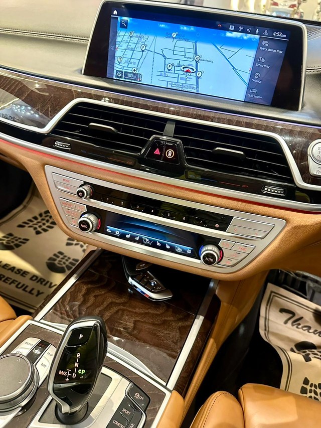 Second-hand 2022 BMW 7 Series 740Li M Sport for sale in New Delhi-10