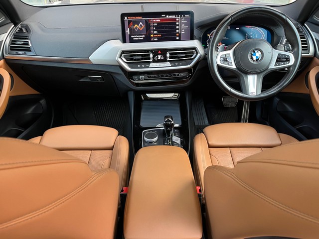 Second-hand 2022 BMW X3 xDrive30i M Sport for sale in Bangalore-5