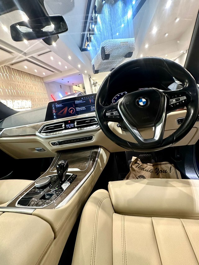 Second-hand 2021 BMW X5 xDrive 40i SportX Plus for sale in New Delhi-20