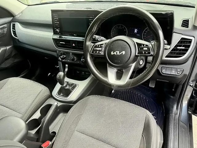 Second-hand 2022 Kia Seltos HTK G for sale in New Delhi-9