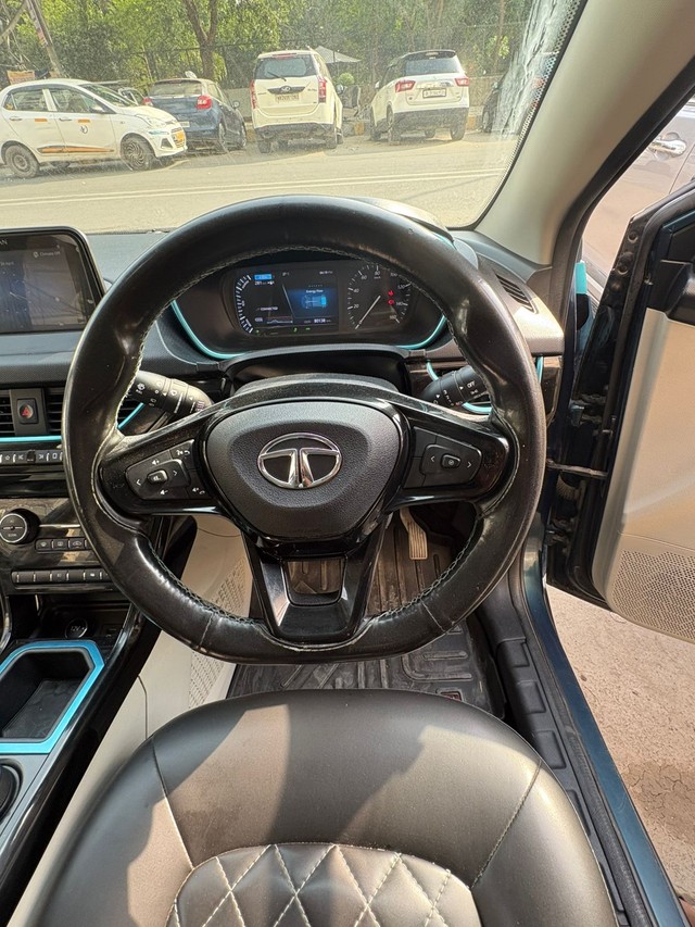 Tata Nexon EV XZ Plus - Photo 8