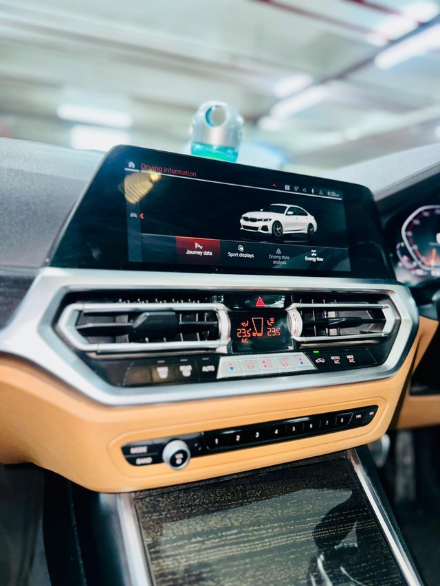 Second-hand 2021 BMW 3 Series 330i M Sport for sale in Mumbai-10