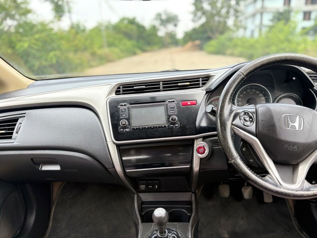 Second-hand 2015 Honda City i DTEC VX for sale in Bhopal-12