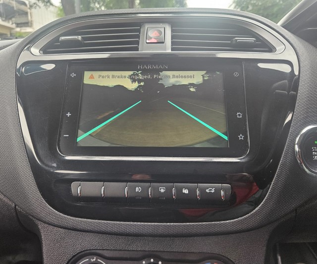 Second-hand 2021 Tata Tiago XZA AMT 2020-2022 for sale in Pune-15
