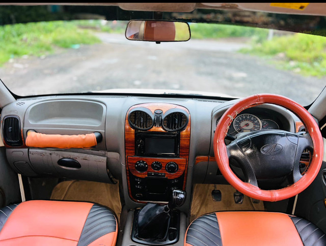 Second-hand 2014 Mahindra Scorpio S4 9 Seater for sale in Pune-8