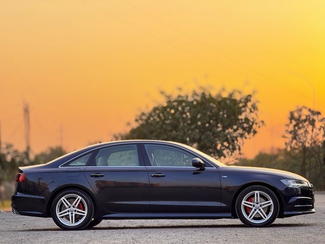 Audi A6 35 TDI Second-hand 2017 Audi A6 35 TDI for sale in Surat-1