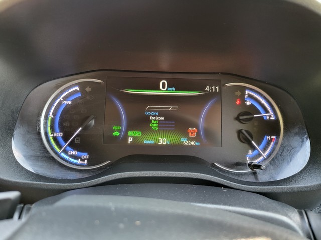 Second-hand 2024 Maruti Invicto Zeta Plus 7Str for sale in New Delhi-21