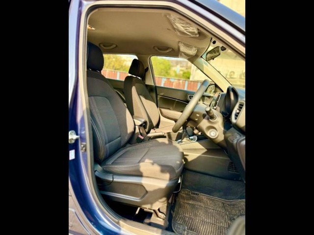 Second-hand 2020 Hyundai Venue S for sale in Mumbai-7