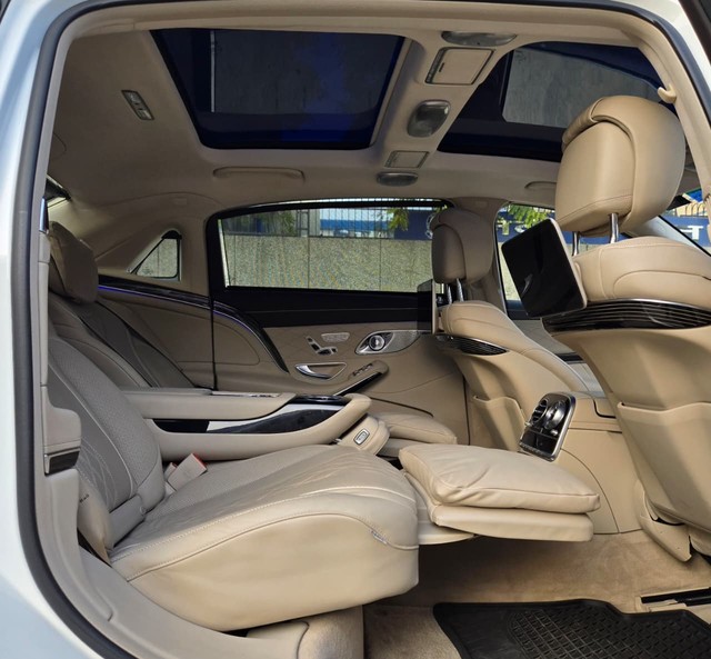 Second-hand 2020 Mercedes-Benz S-Class Maybach S560 for sale in New Delhi-8