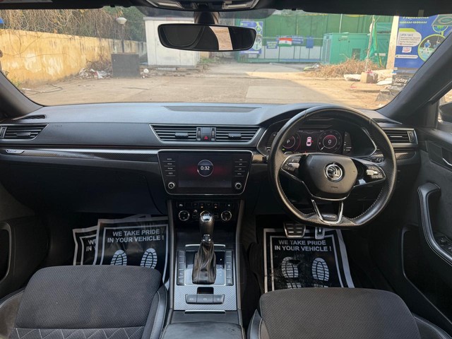 Second-hand 2021 Skoda Superb Sportline BSVI for sale in New Delhi-10