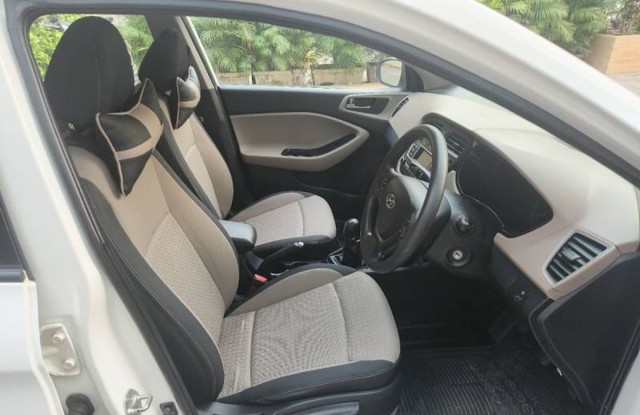 Hyundai i20 1.2 Spotz Second-hand 2018 Hyundai i20 1.2 Spotz for sale in Mumbai-8