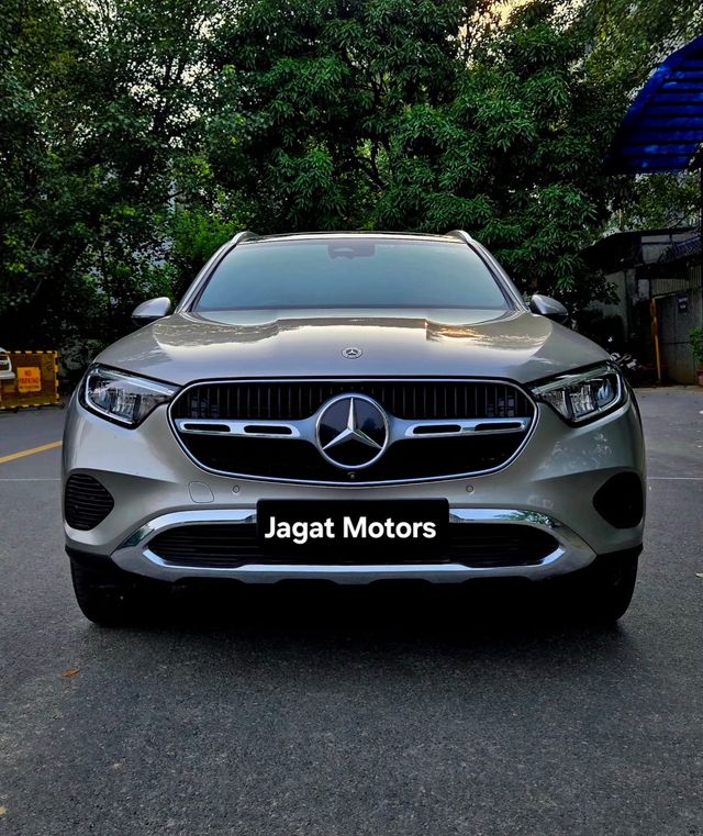Mercedes-Benz GLC 300 Second-hand 2024 Mercedes-Benz GLC 300 for sale in New Delhi