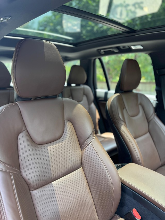 Second-hand 2022 Volvo XC90 B6 Inscription 7STR for sale in New Delhi-13