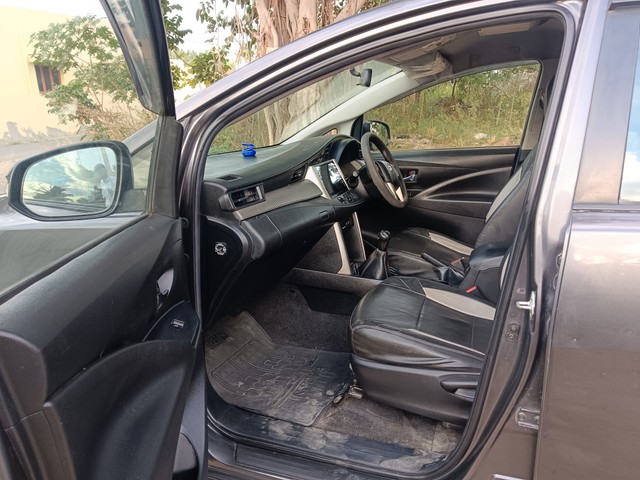 Second-hand 2016 Toyota Innova 2.5 G (Diesel) 7 Seater BS IV for sale in Erode-5