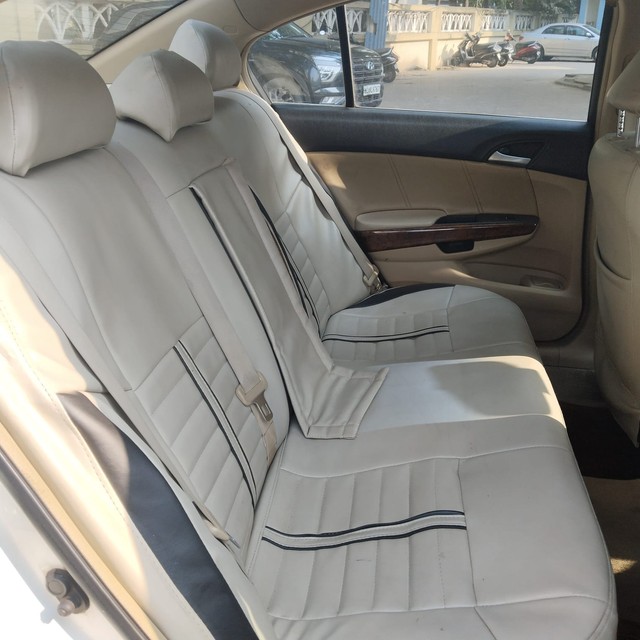 Honda New Accord 2.4 M/T Second-hand 2013 Honda New Accord 2.4 M/T for sale in Mira Road-12