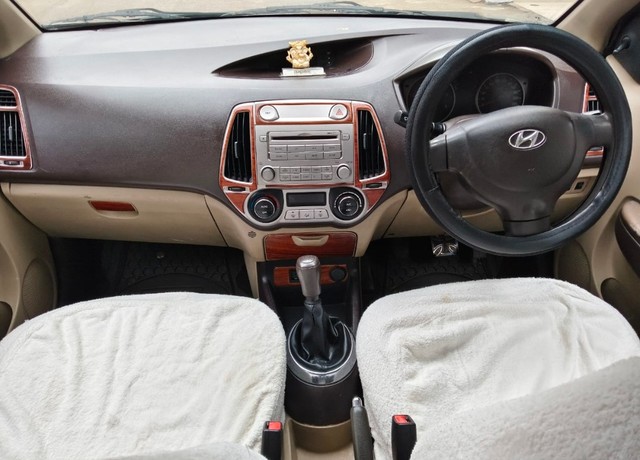 Second-hand 2012 Hyundai i20 1.4 CRDi Magna for sale in Indore-5