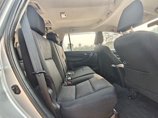 Second-hand 2016 Toyota Innova 2.5 G (Diesel) 7 Seater BS IV for sale in Mumbai-17