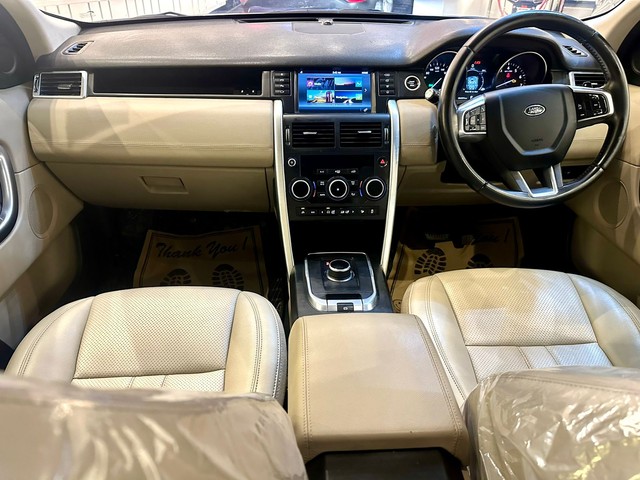 Second-hand 2017 Land Rover Discovery Sport Si4 HSE for sale in New Delhi-18