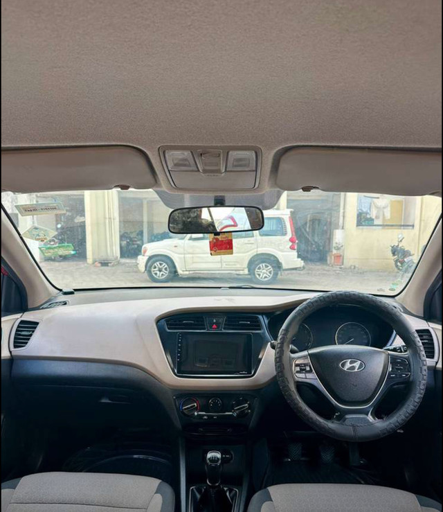 Second-hand 2014 Hyundai i20 Magna 1.2 for sale in Nagpur-5