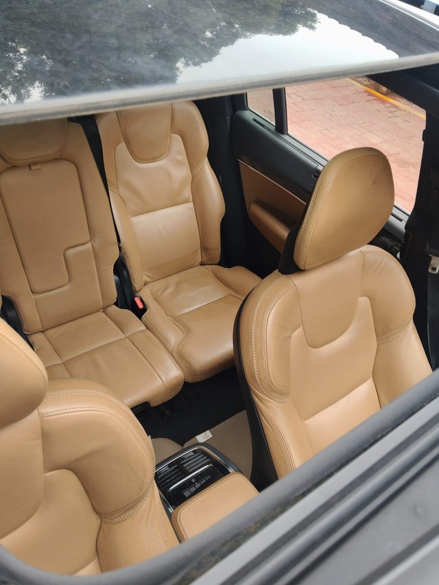 Second-hand 2017 Volvo XC90 D5 R-Design for sale in Chennai-6