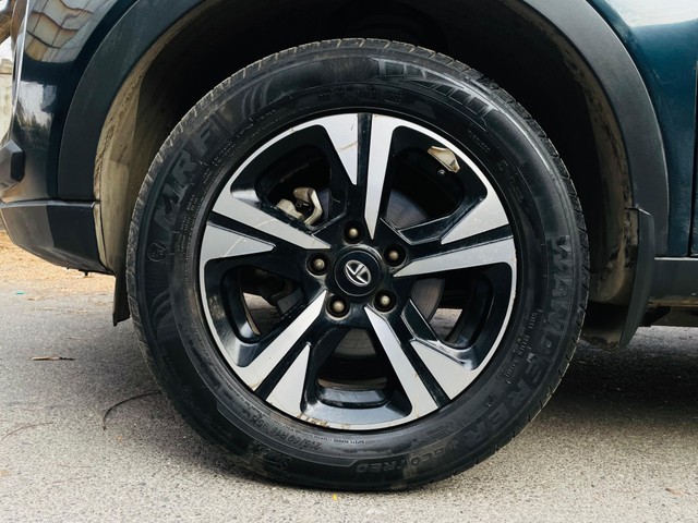 Second-hand 2023 Tata Nexon EV XZ Plus LUX for sale in Mumbai-7