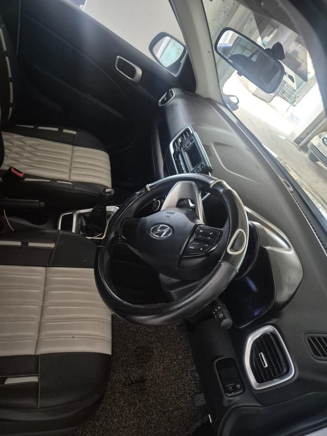 Second-hand 2020 Hyundai Venue S BSIV for sale in Samastipur-5
