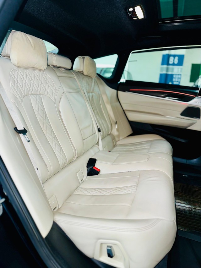 Second-hand 2019 BMW 6 Series GT 630d M Sport 2018-2021 for sale in Mumbai-12