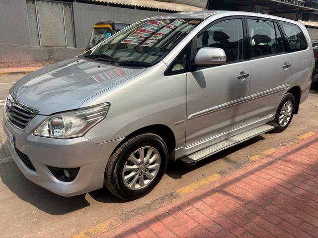Second-hand 2013 Toyota Innova 2.5 VX (Diesel) 7 Seater BS IV for sale in Mumbai-7
