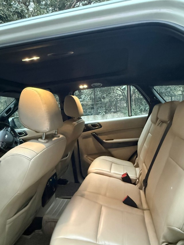 Ford Endeavour Titanium Plus 4X2 Second-hand 2019 Ford Endeavour Titanium Plus 4X2 for sale in New Delhi-7