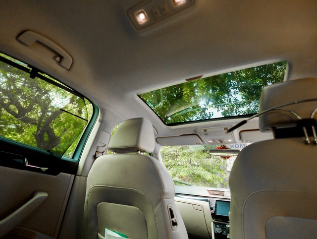 Second-hand 2016 Skoda Superb LK 1.8 TSI AT for sale in New Delhi-7