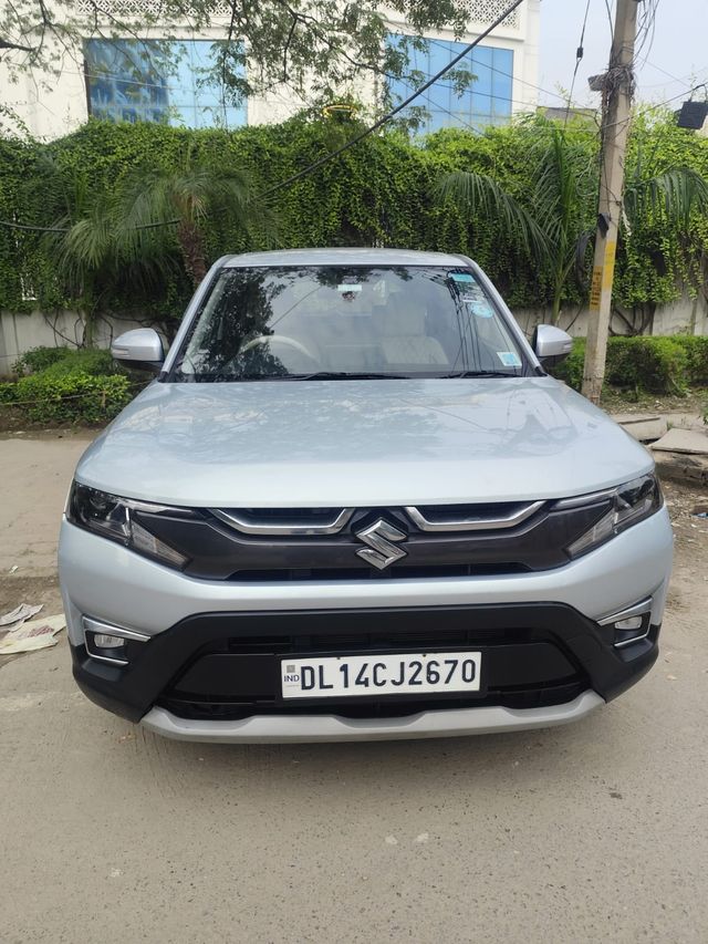 Maruti Suzuki Brezza Lxi Second-hand 2024 Maruti Suzuki Brezza Lxi for sale in New Delhi