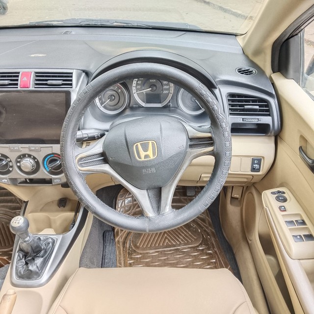 Second-hand 2012 Honda City E for sale in Mira Road-12