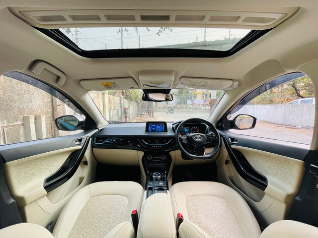 Second-hand 2023 Tata Nexon EV XZ Plus LUX for sale in Mumbai-6