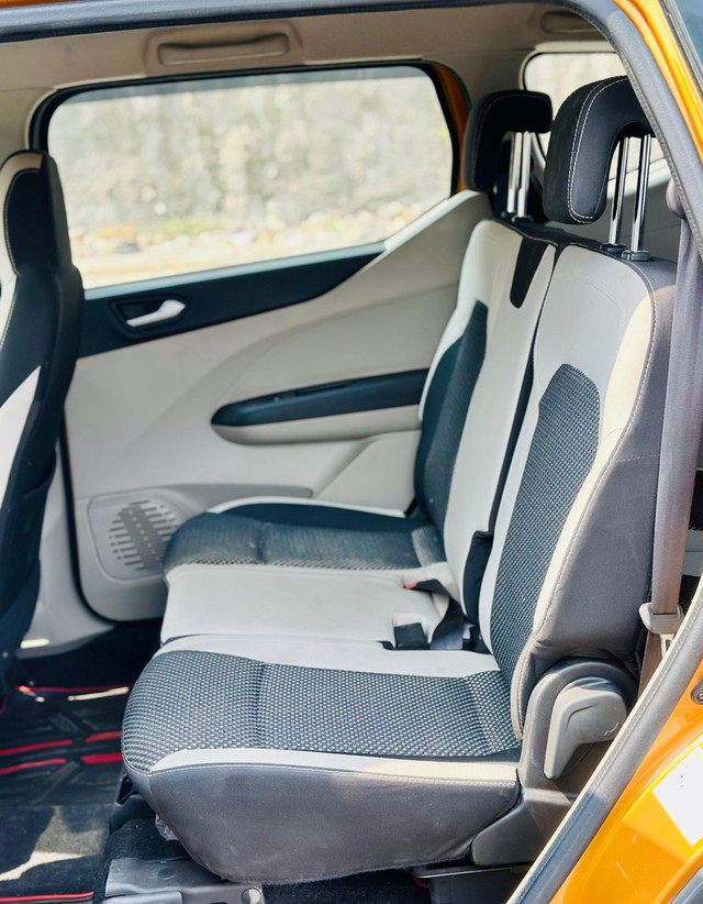 Second-hand 2022 Renault Triber RXZ BSVI for sale in Pune-13