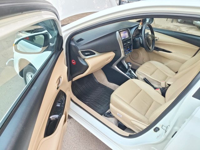 Second-hand 2018 Toyota Yaris VX CVT BSIV for sale in New Delhi-12