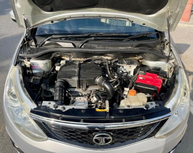 Second-hand 2019 Tata Zest Revotron 1.2T XE for sale in New Delhi-6