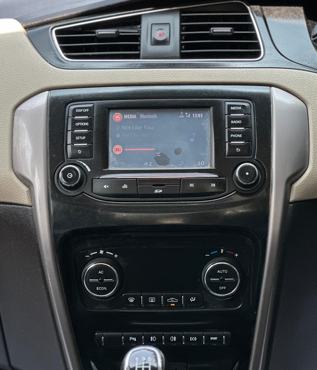 Second-hand 2015 Tata Zest Revotron 1.2 XT for sale in Nashik-14