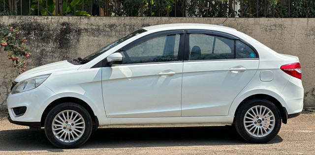 Second-hand 2015 Tata Zest Revotron 1.2 XT for sale in Nashik-4
