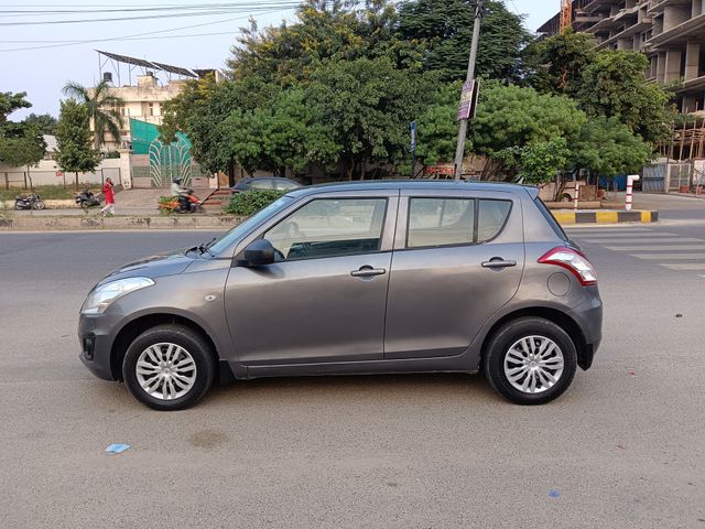 Buy Used Maruti Suzuki Swift LXI Option of 2015 model @ 3,35,000 INR in ...