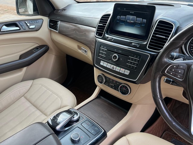 Mercedes-Benz GLS 350d 4MATIC Second-hand 2016 Mercedes-Benz GLS 350d 4MATIC for sale in Bangalore-9