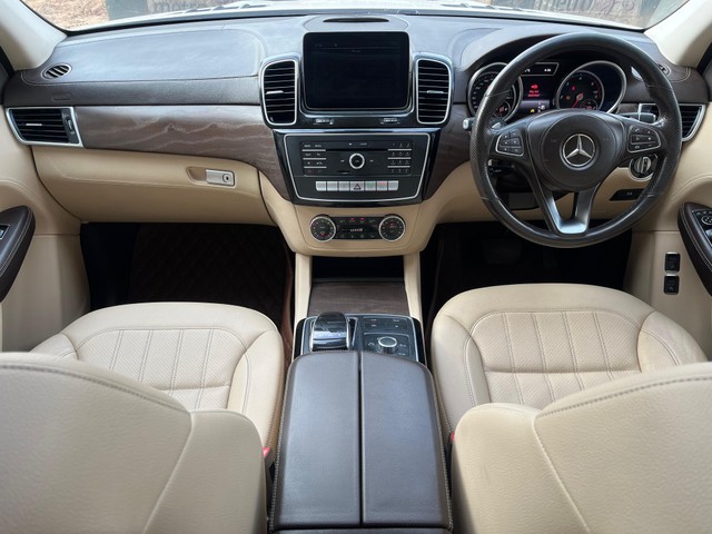 Mercedes-Benz GLS 350d 4MATIC Second-hand 2016 Mercedes-Benz GLS 350d 4MATIC for sale in Bangalore-7