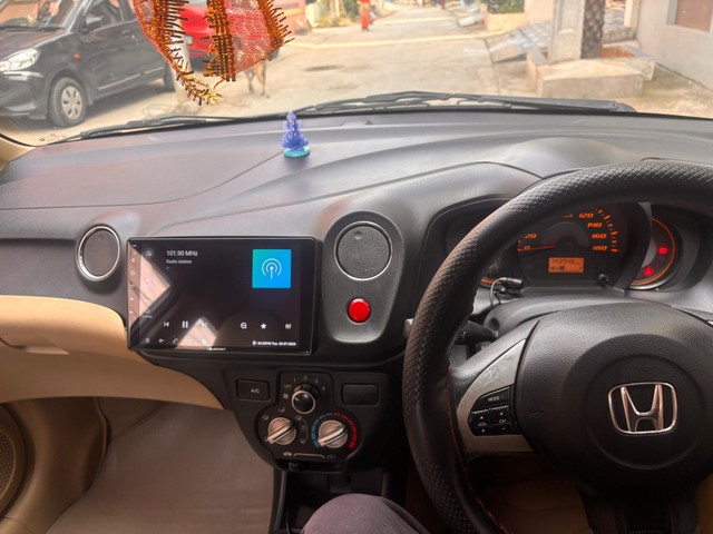 Second-hand 2014 Honda Amaze S i-Dtech for sale in Hyderabad-6