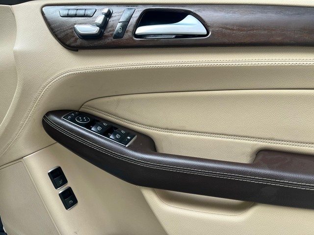 Mercedes-Benz GLS 350d 4MATIC Second-hand 2016 Mercedes-Benz GLS 350d 4MATIC for sale in Bangalore-14