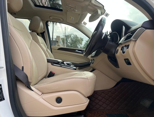 Mercedes-Benz GLS 350d 4MATIC Second-hand 2016 Mercedes-Benz GLS 350d 4MATIC for sale in Bangalore-10