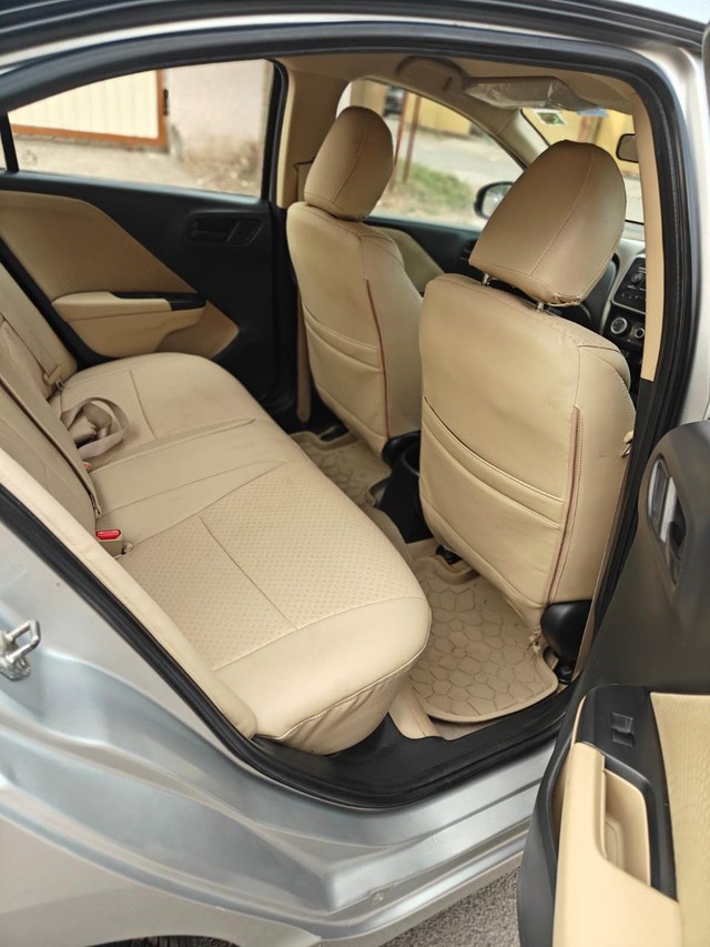 Second-hand 2014 Honda City i VTEC E for sale in Nashik-10